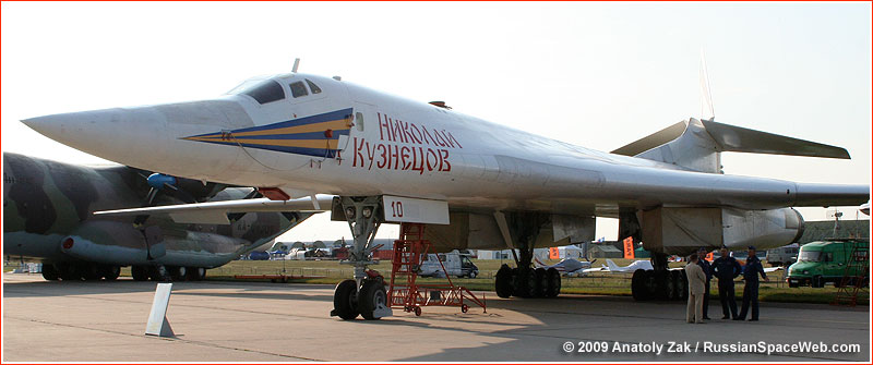 Tu-160